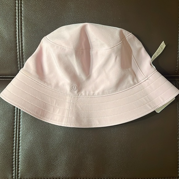 Both Ways Bucket Hat - Picture 7 of 10